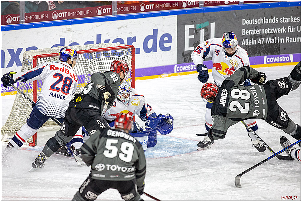 DEL; Koelner Haie - EHC Red Bull Muenchen, 25.11.2018